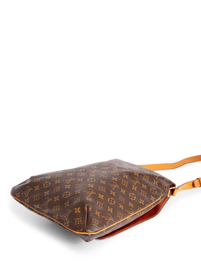 Sold at Auction Louis Vuitton Louis Vuitton Monogram Musette Tango Flap  Bag
